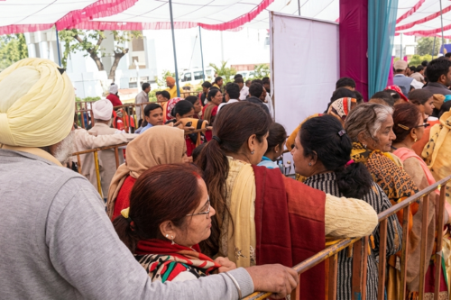 Shri Radhe Maa Charitable Society Distributes Ration Kits To Five Thousand Needy People (1)